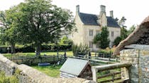 Explore Cogges Manor Farm