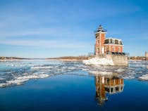 Experience the Hudson Athens Lighthouse