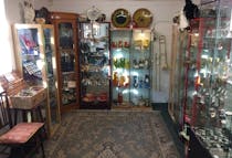 Explore Cardigan Antiques & Collectables