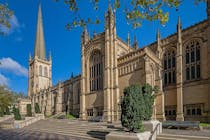 Explore Wakefield Cathedral's Stunning Interior