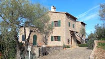 Explore La Casa de Robert Graves