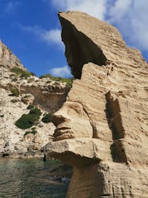 Explore Sa Pedrera de Cala D'Hort