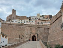 Explore the Portal de ses Taules