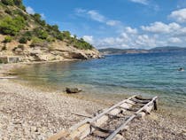 Explore the Tranquility of Cala Llentrisca
