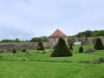 Explore Old Durham Gardens