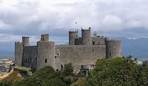 Explore Harlech Castle's Rich History and Breathtaking Views