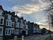 Take a stroll around Wandsworth Park 