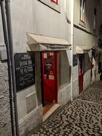 Experience Elevated Portuguese-Japanese Fusion at A Taberna Do Mar