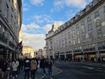 Explore the Historic Route of Piccadilly