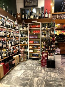 Ultramarinos "Zoilo"