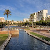 Explore Parque del Oeste