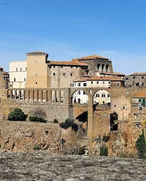 Discover Pitigliano's medieval charm