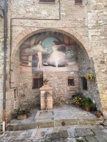 Admire the artworks at Muri Dipinti