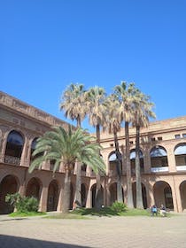 Explore Parc Central de Nou Barris