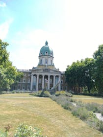 Explore Geraldine Mary Harmsworth Park