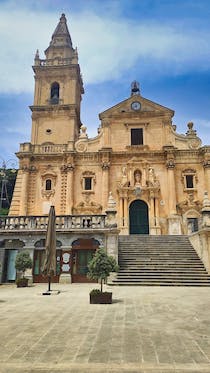 Explore the magnificent Cattedrale di San Giovanni Battista