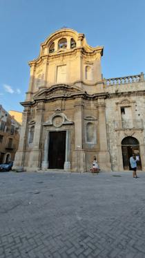 Explore Chiesa del Carmine