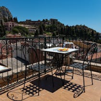 Dine with breathtaking sea views at Hotel Villa Paradiso