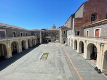 Explore Palazzo Platamone