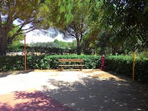 Relax amid the trees at Il giardino di Rita