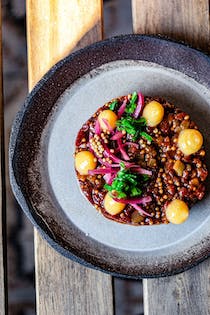 Try the beef tartare at Brasserie Le Californie