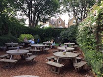 Indulge in a BBQ feast at Queens Head Pub & Kitchen