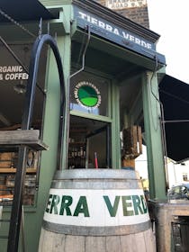 Dine at Tierra Verde