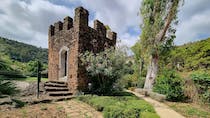 Explore the tranquil Parque Torre Leonera