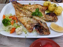 Stop for seafood at Margem Sul Restaurant