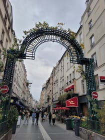 Take a stroll on rue Montorgueil