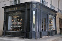 Give into French waffles at Meert