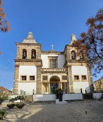 Explore Our Lady of Grace Cathedral