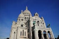 Admire the view from le Sacré Coeur