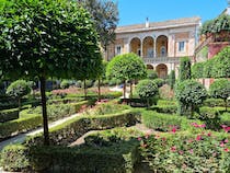 Make a visit to Casa de Pilatos