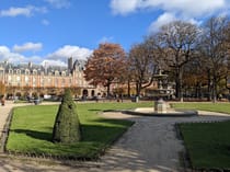 Take a break at Place des Vosges