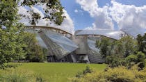 Discover art and fashion at the Fondation Louis Vuitton