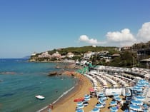 Spend a relaxing day at Quercetano Bay