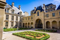 Explore Paris' history at the Musée Carnavalet