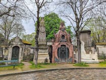 Visit the Montmartre Cemetery