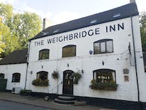Indulge in classic pies at the Weighbridge Inn