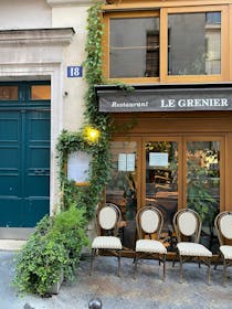 Eat a vegetarian dinner at Le Grenier de Notre Dame