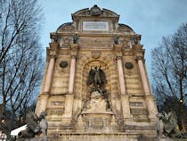 Make a wish at the Saint Michel fountain