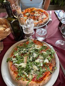 Try the pizza at Il Trovatore