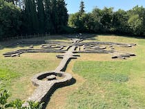 Explore the artworks at Il Giardino