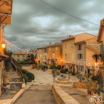 Explore the enchanting Mougins Vieille Ville