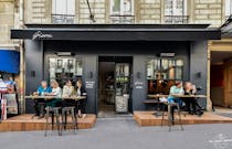 Have a drink chez Gisou