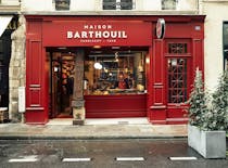 Buy the best salmon at Maison Barthouil