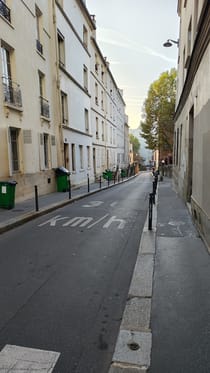 Stroll around The Latin Quarter