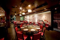 Dine at Pearl Liang