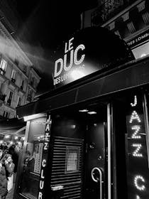 Enjoy live jazz at Duc des Lombards